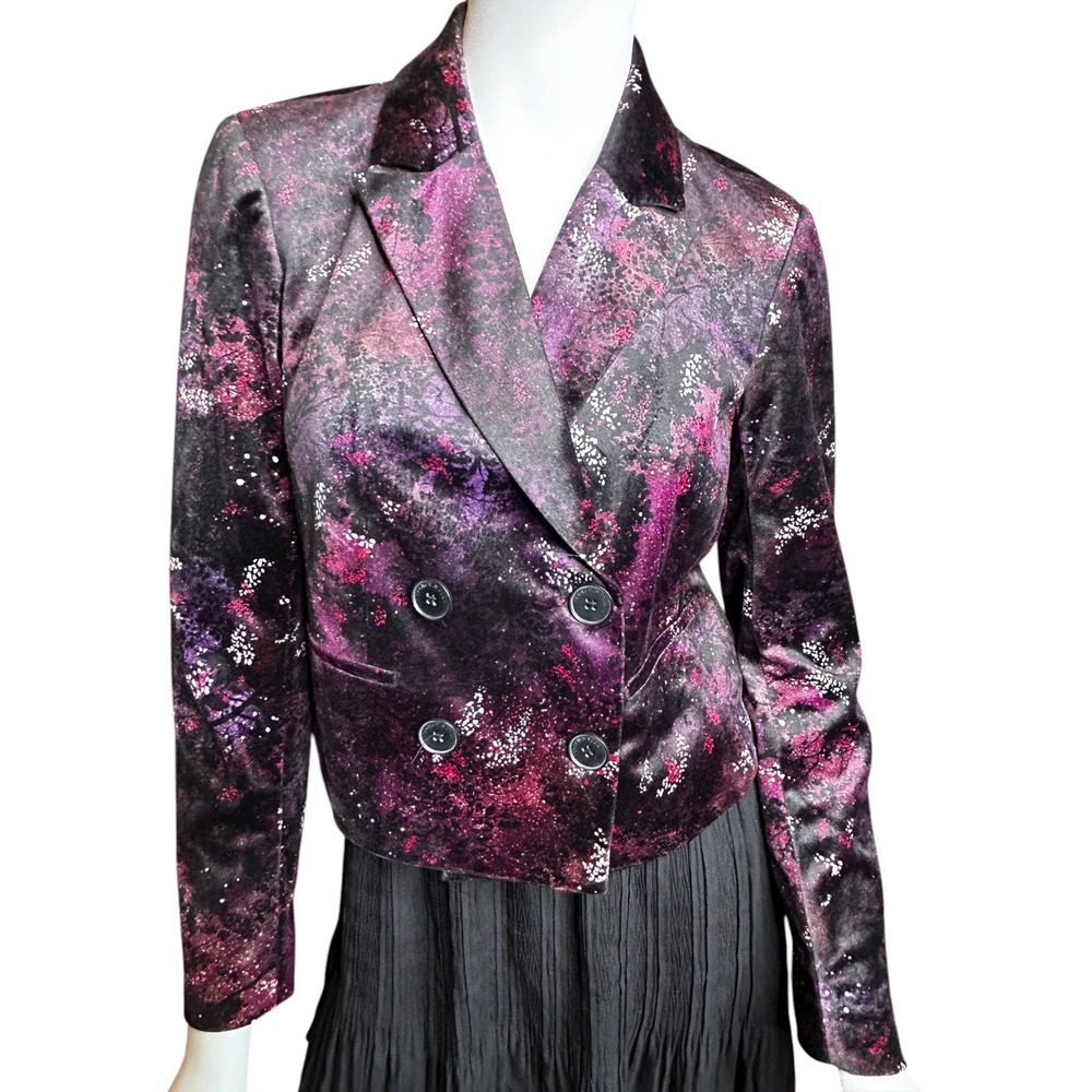 NWT Scotch & Soda XS Printed Velvet
Cropped Blazer Black Purple